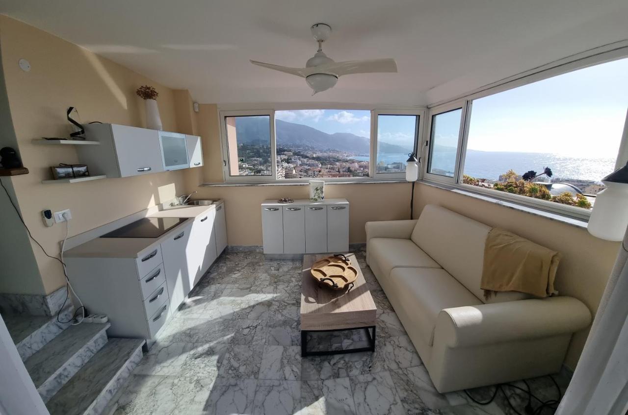 Dernier Etage D'Une Maison Roquebrune-Cap-Martin Kültér fotó